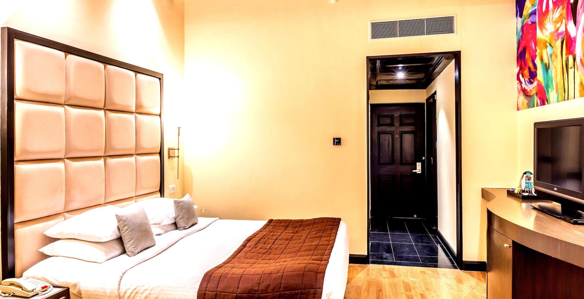 Hotel Royal Orchid Bangalore Ngoại thất bức ảnh