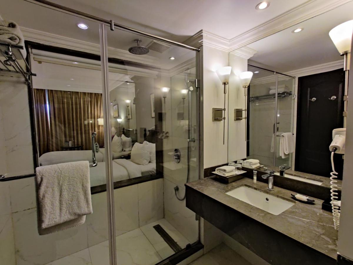 Hotel Royal Orchid Bangalore Ngoại thất bức ảnh