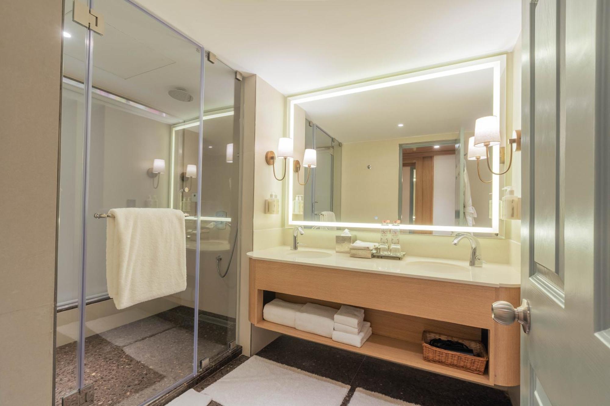 Hotel Royal Orchid Bangalore Ngoại thất bức ảnh