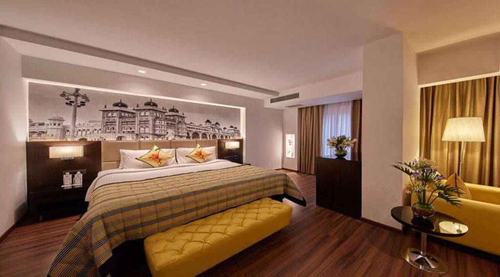 Hotel Royal Orchid Bangalore Ngoại thất bức ảnh